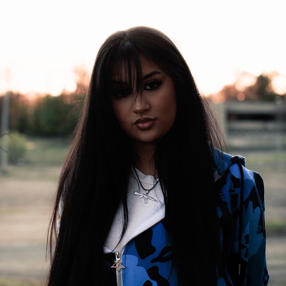 NWT BLUE CATACOMBS hoodie - Picture 2 of 6